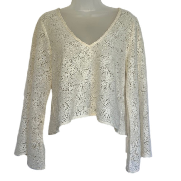 𝅺show Me Your MuMu Lace Cropped Bell Sleeve Blouse - Picture 1 of 5
